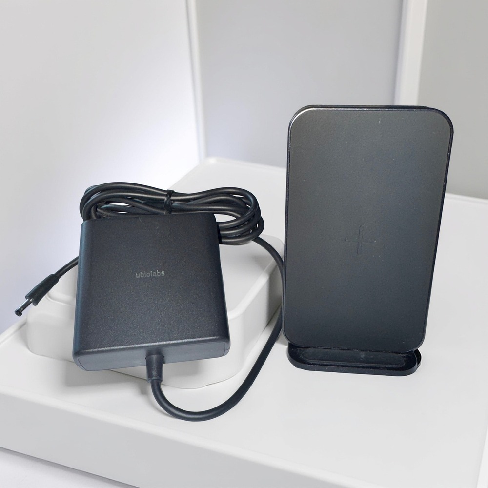 Ubiolabs‎ Wireless Charging Stand Pad 15W Fast Charger Power Adapter Black